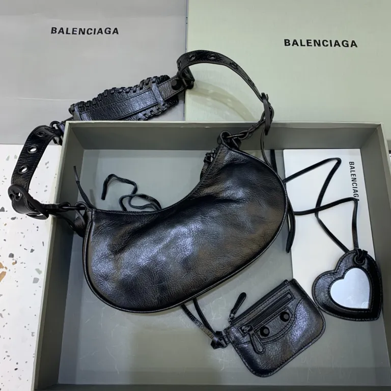 Balenciaga Bag 